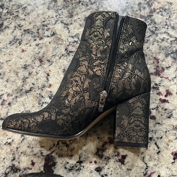 Marc Fisher boots - Picture 2 of 7